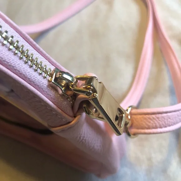 Hello Kitty Dearisimo shoulder bag - Picture 3 of 7